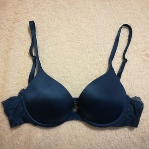 VS Biofit Demi Uplift Bra 34B